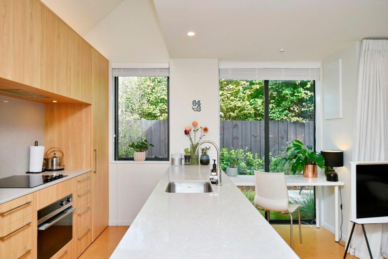 Dickens St - Christchurch Holiday Homes المظهر الخارجي الصورة