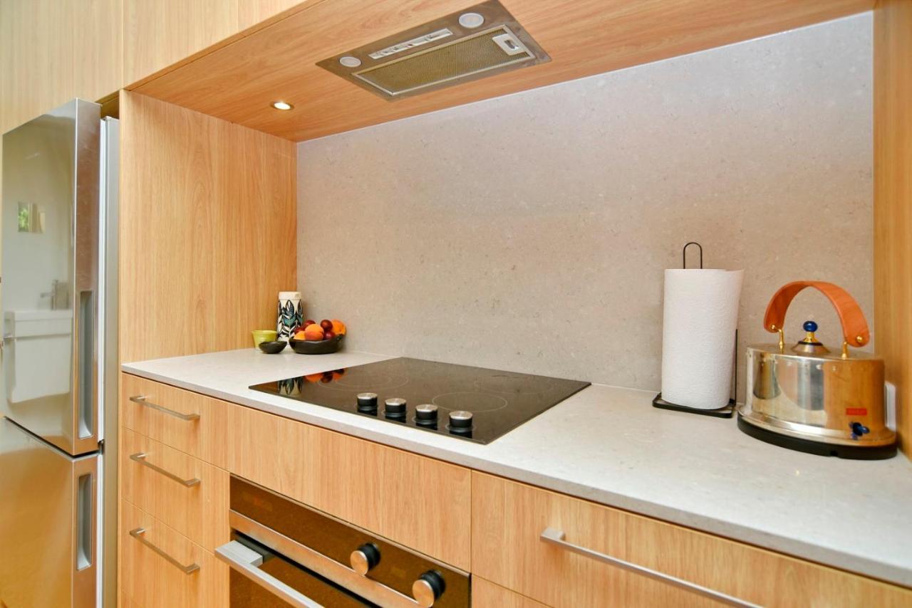 Dickens St - Christchurch Holiday Homes المظهر الخارجي الصورة
